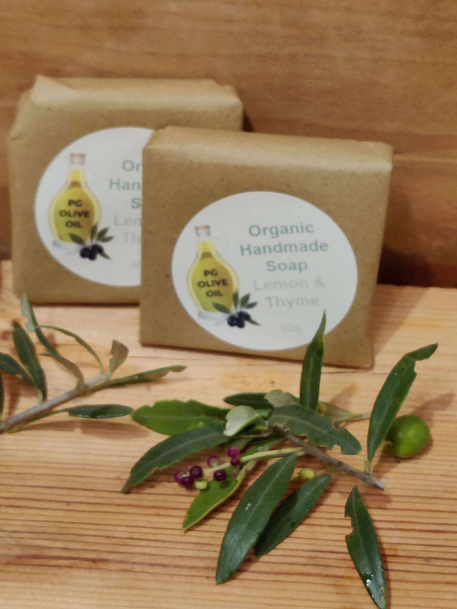 Handmade Lemon Soap with Poppy Seeds 90g